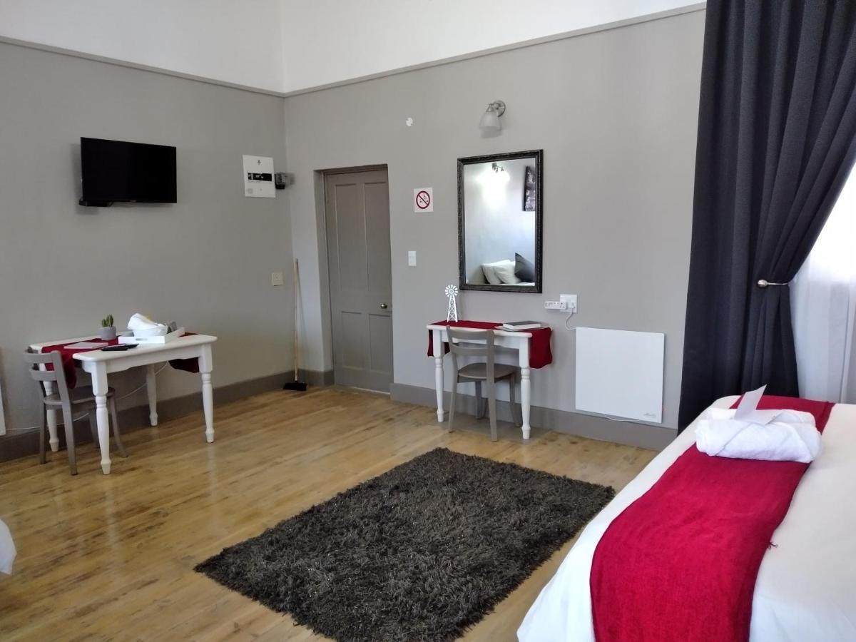 Deo Resta Guest Lodge Piet Retief ภายนอก รูปภาพ