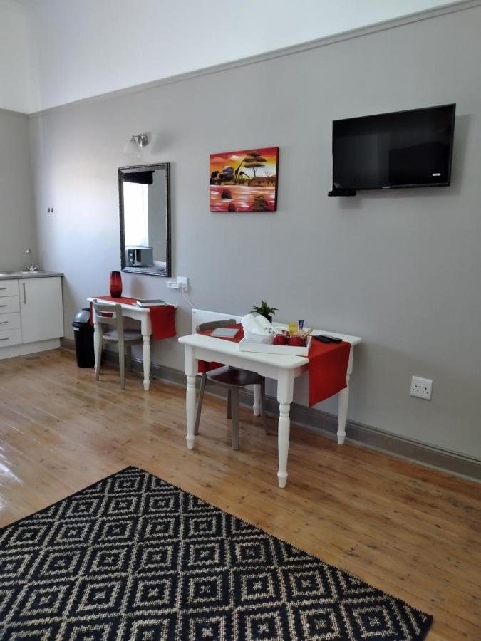 Deo Resta Guest Lodge Piet Retief ภายนอก รูปภาพ